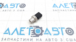 Датчик давления кондиционера Audi A6 C8 19-22 2.0T, 3.0T на радиаторе