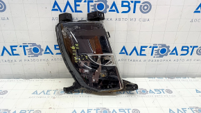 Поворотник правый Tesla Model S 12-20 с DRL тип 2, песок, царапина