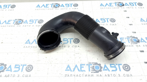 Воздуховод на коллектор Audi A6 C8 19-25 2.0T