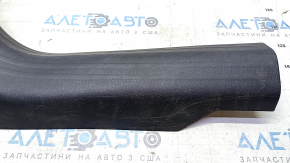 Накладка порога передняя правая Jeep Compass 17-26 черн, царапины