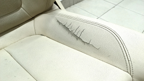 Водительское сидение BMW 5 G30 17-23 без airbag, электрическое, кожа бежевая, надрывы кожи