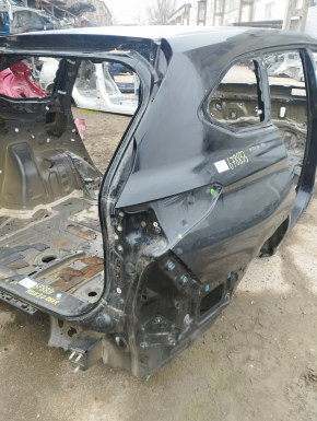 Sfert aripa spate dreapta Toyota Highlander 20- sub BSM, negru, pe caroserie, denivelari