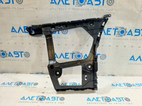 Крепление заднего бампера правое Audi Q7 16-19