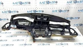 Торпедо передняя панель с AIRBAG BMW 3 F30 12-18 4d черная с бежевым без проекции