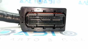 Фишка на блок ECU компьютер двигателя Honda CRV 23-26 HEV большая