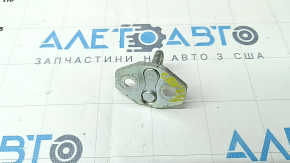 Скоба замка двери багажника Honda CRV 23-26