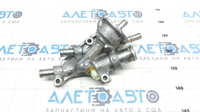 Корпус термостата Honda CRV 23-26 HEV с датчиком