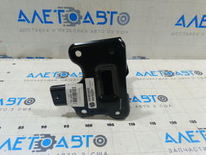 Клык усилителя переднего бампера правый Nissan Rogue Sport 17-22 EUR