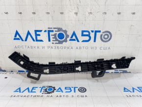 Крепление заднего бампера правое Kia Forte 4d 14-16