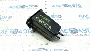 Amplificator bara spate Fang dreapta Toyota Prius V 12-17 ruginit