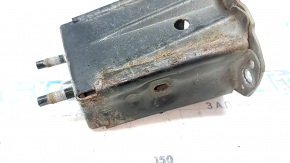 Amplificator bara spate Fang dreapta Toyota Prius V 12-17 ruginit