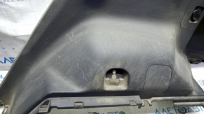 Decorat arc dreapta Toyota Prius V 12-17 gri închis, zgârieturi, zgârieturi adânci, cu brichetă, fără mufă