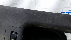 Decorat arc dreapta Toyota Prius V 12-17 gri închis, zgârieturi, zgârieturi adânci, cu brichetă, fără mufă