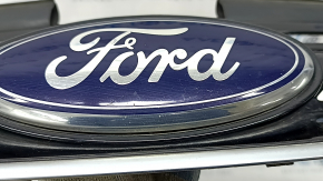 Решетка радиатора grill Ford C-max MK2 13-18 с эмблемой, песок