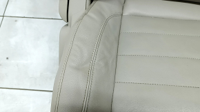Пассажирское сидение Ford C-max MK2 13-14 с airbag, механич, подогрев, кожа бежевая, примято, царапины, побелел пластик