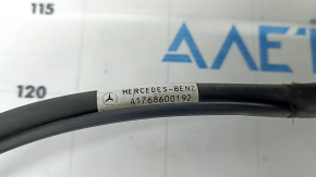 Цепь форсунок стеклоомывателя с подогревом Mercedes CLA 14-19 сломан штуцер
