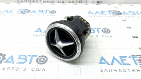 Deflectorul de ventilație frontal stânga Mercedes CLA 14-19