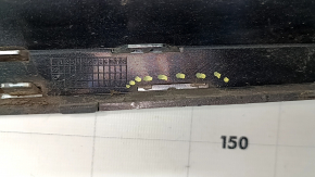 Накладка решетки радиатора grill Mercedes CLA 14-19 тайвань, серая с хром молдингами, сломаны кррепления, песок