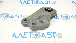 Кронштейн задней подушки двигателя Mazda CX-30 20-21 2.5 FWD