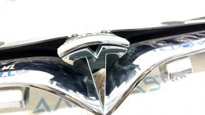 Решетка радиатора grill в сборе Tesla Model S 16-20 рест, песок, царапины