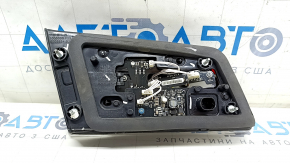 Фонарь внутренний дверь багажника правый Tesla Model S 12-20 царапины