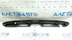 Молдинг двери багажника Lexus RX300 RX330 RX350 RX400h 04-06 хром, полезла краска