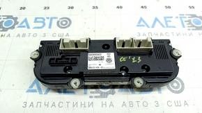 Управление климат-контролем VW CC 08-17