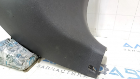 Накладка передней стойки нижняя правая Toyota Prius 30 10-15 темно-серая, потертая, царапины