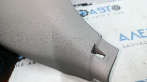 Decorație stâlp dreapta jos față Toyota Camry v50 12-14 usa gri deschis, abraziune, zgârieturi