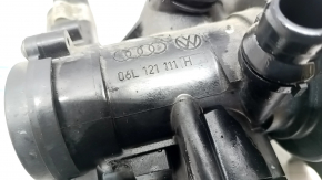 Помпа охлаждения с корпусом термостата в сборе Audi A4 B9 17-25 2.0T