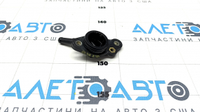 Фланец системы охлаждения Audi A4 B9 17-25 2.0T