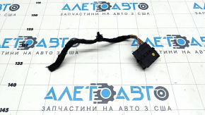 Фишка на проводку двери задней правой Audi A4 B9 17-25