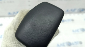 Ручка КПП Audi A4 B9 17-25 с верхней накладкой, кожа, черная, царапины, потрескана
