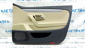 Обшивка двери карточка передняя правая VW CC 08-16 черная с бежевой вставкой кожа, подлокотник кожа бежевая, молдинг серый, царапины на ручке, задиры