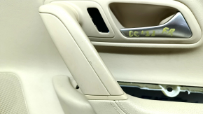Обшивка двери карточка передняя правая VW CC 08-16 черная с бежевой вставкой кожа, подлокотник кожа бежевая, молдинг серый, царапины на ручке, задиры