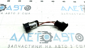 Прикуриватель центральной консоли VW CC 08-17