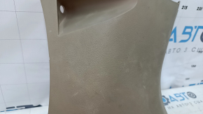 Decorație de jos a stâlpului din dreapta față Toyota Highlander 08-13 bej, zgârieturi, uzată, se poate curăța uscat