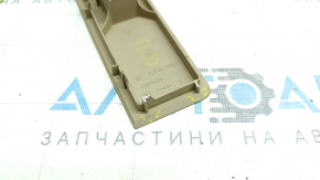 Накладка управления стеклоподъемниками передняя правая VW CC 08-17 бежевая, сломаны крепления