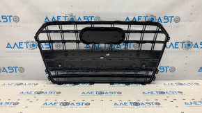 Решетка радиатора в сборе Audi A6 C7 16-18 рест S-line, без эмблемы