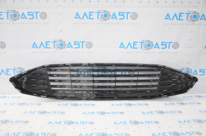 Решетка радиатора grill в сборе с обрамлением Ford Fusion mk5 17-18 хром