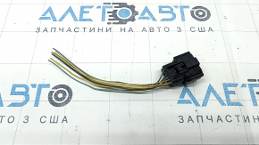 Фишка на проводку заднего бампера Ford Fusion mk5 19-20 под парктроники