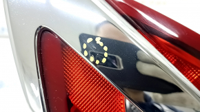 Фонарь внутренний крышка багажника правый Ford Fusion mk5 19-20 галоген+LED с хромом level 3, тычки на хроме