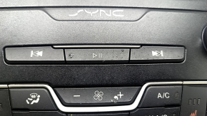 Панель управления радио Ford Fusion mk5 13-20 SYNC 3, царапины, облезло покрытие