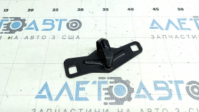 Крюк замка крышки багажника Audi A4 B8 08-16
