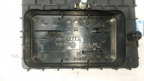 Блок предохранителей подкапотный VW CC 12-17