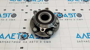 Ступица передняя правая Mazda 3 14-18 BM