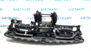 Торпедо передняя панель с AIRBAG Audi A4 B8 13-16 рест, черная, с накладками, царапины