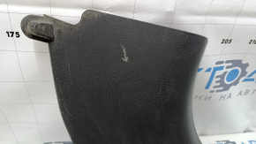 Decorație stâlp dreapta jos față Hyundai Azera 12-17 negru, zgârieturi, uzat