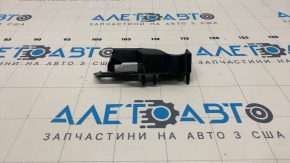Крепление переднего бампера на крыле правое Audi A4 B8 13-16 рест