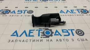 Крепление переднего бампера на крыле левое Audi A4 B8 13-16 рест